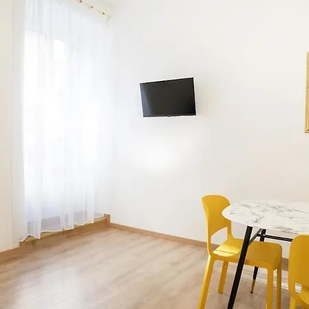 Elegant And Cozy Flat Near St Peter's Basilica