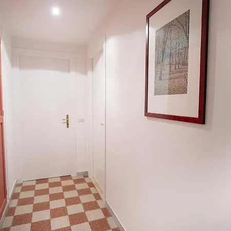 Elegant And Cozy Flat Near St Peter's Basilica Lägenhet Rom