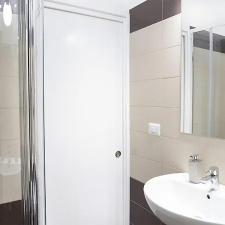 Lägenhet Elegant And Cozy Flat Near St Peter's Basilica Rom