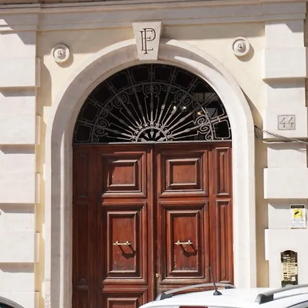 Elegant And Cozy Flat Near St Peter's Basilica Rom