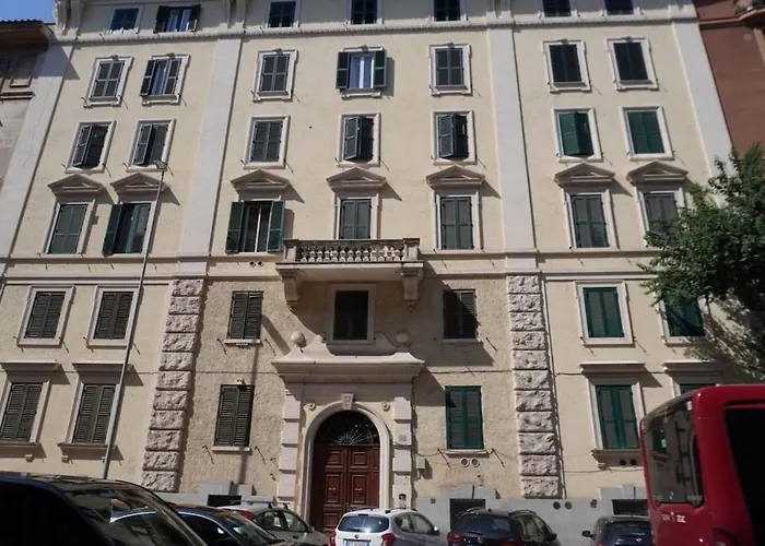 Elegant And Cozy Flat Near St Peter's Basilica Róma